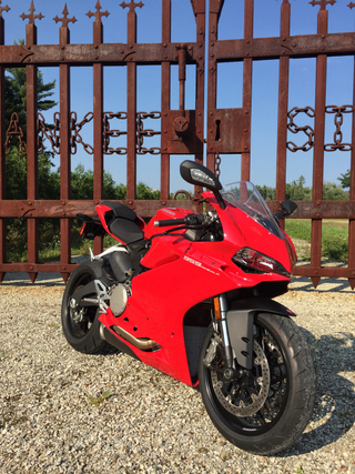 Illustration for article titled Thoughts on the Ducati 959 Panigale and matters of the heart